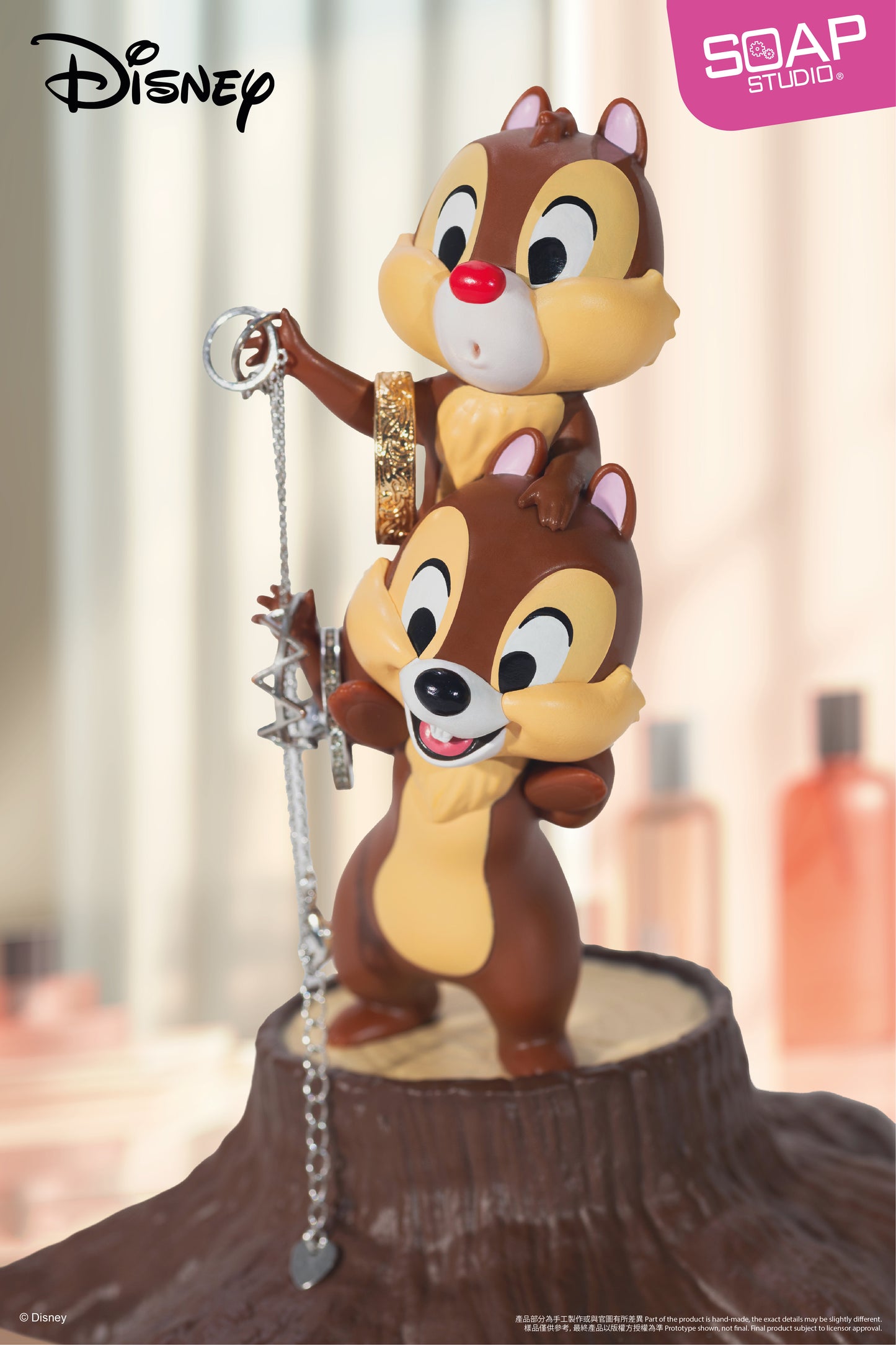 DY102   Disney Chip 'n' Dale Multi-function Figure