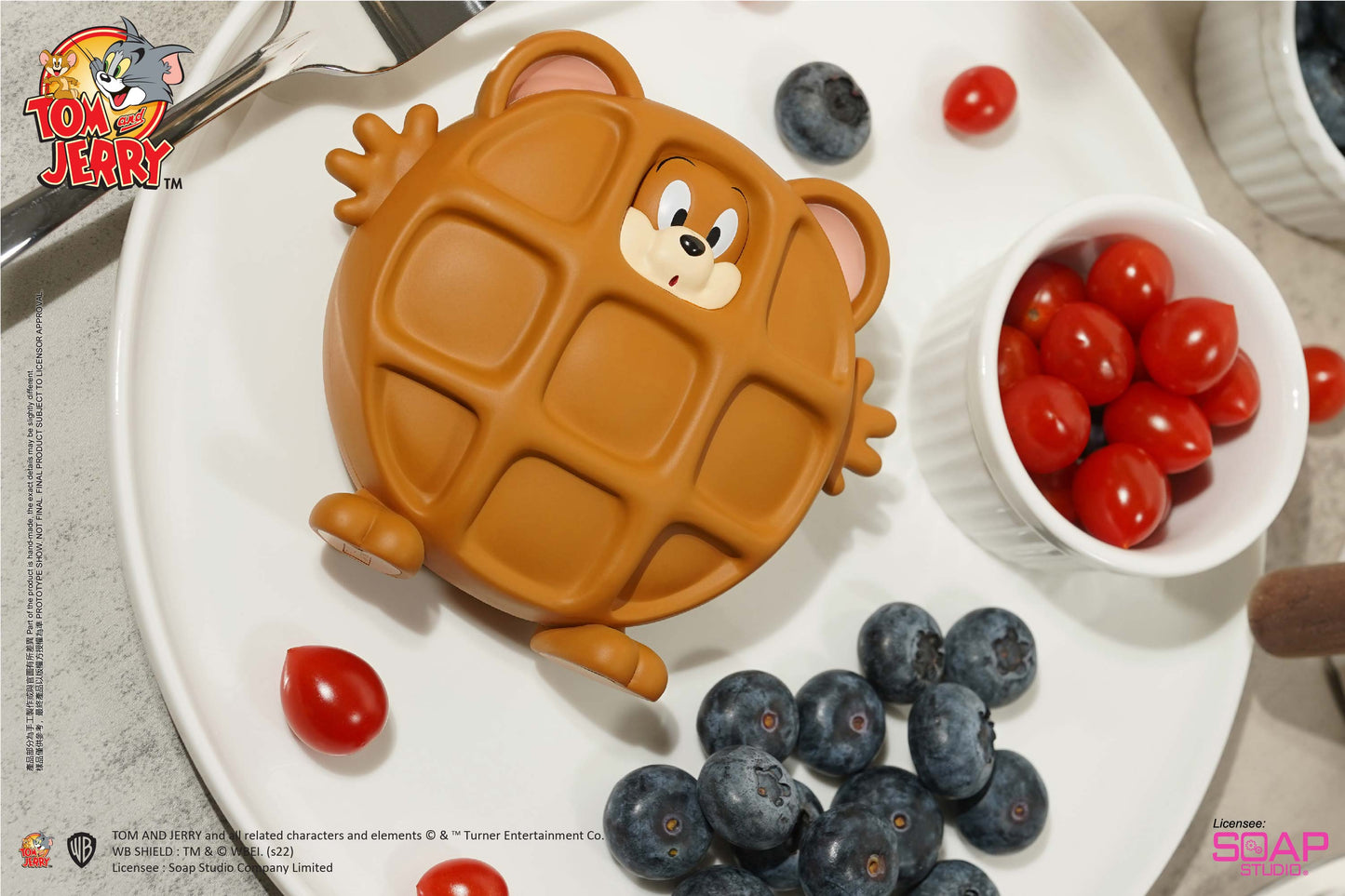 CA239   Tom and Jerry - Waffle Jerry Figure