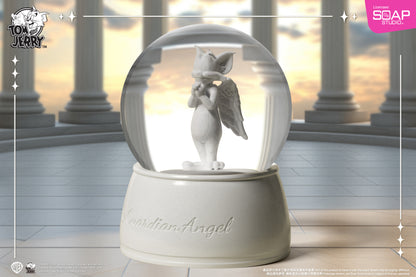 CA322   Tom and Jerry - Guardian Tom Snow Globe