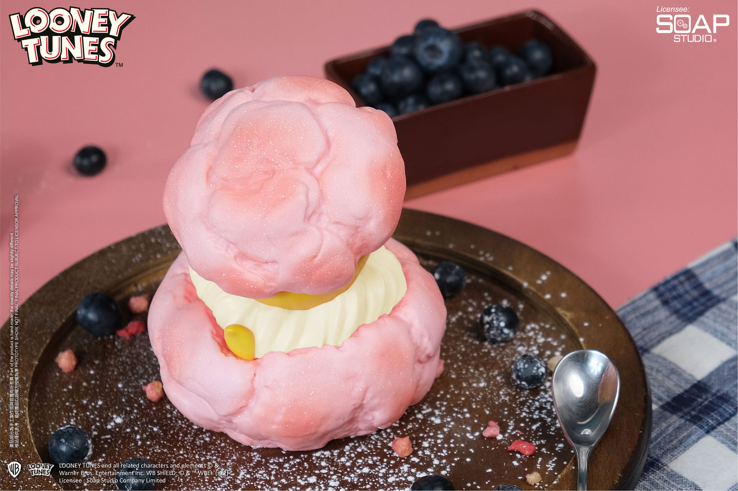 CA137  Looney Tunes - Tweety Cream Puff (Strawberry Kiss Ver.)